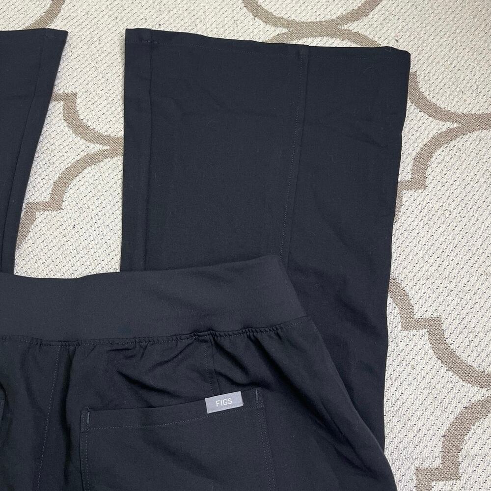 FIGS Madryn High Waisted Flare Scrub Pants Size Petite Large NWT - Picture 12 of 16